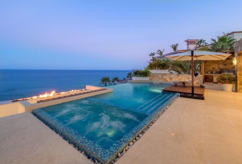 Villa Love and Peace - Pool and Firepit with direct views to the ocean of Sea of Cortez