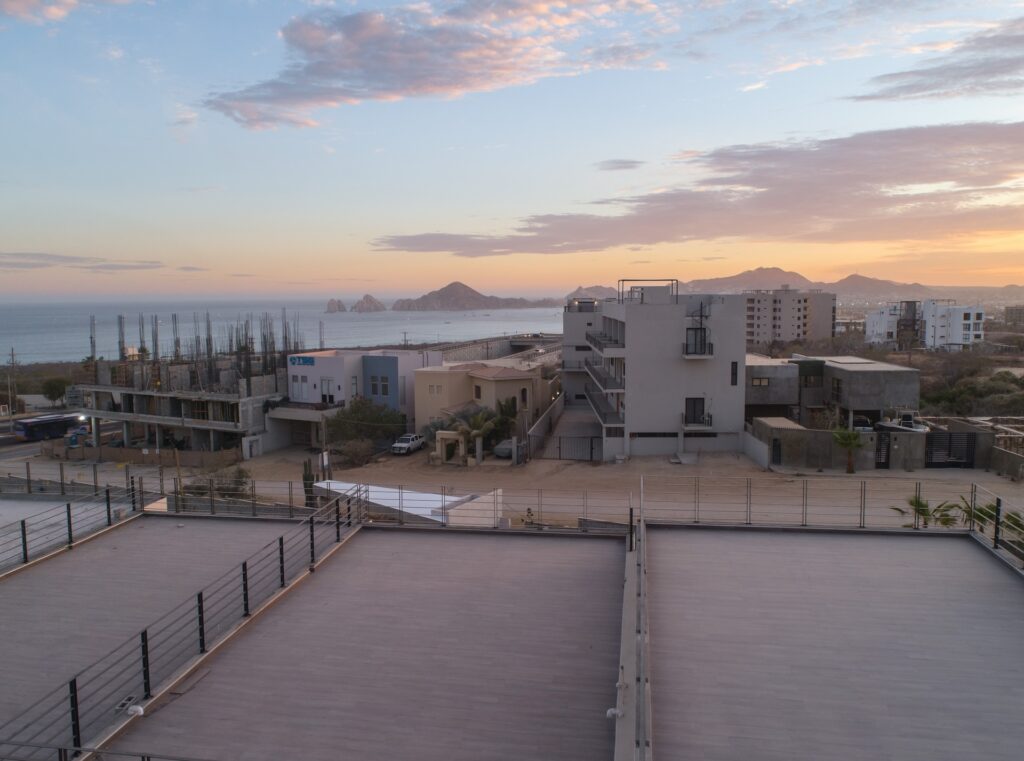 La Mar Residences Rooftop Terrace with Oceanview, Lands End and Arch.