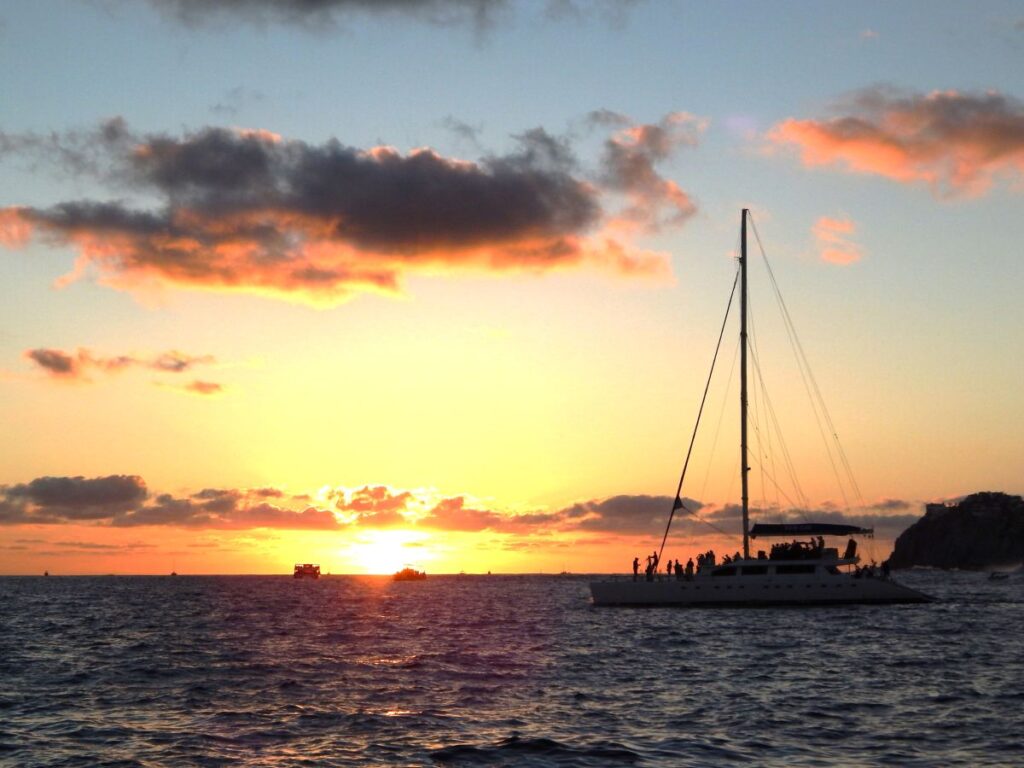 A private sunset sail off the coast of Los Cabos, where golden hour meets quiet luxury. Image Credit: Shutterstock